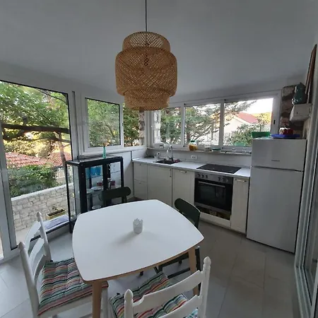 Holiday Home Dora Splitska Exterior foto